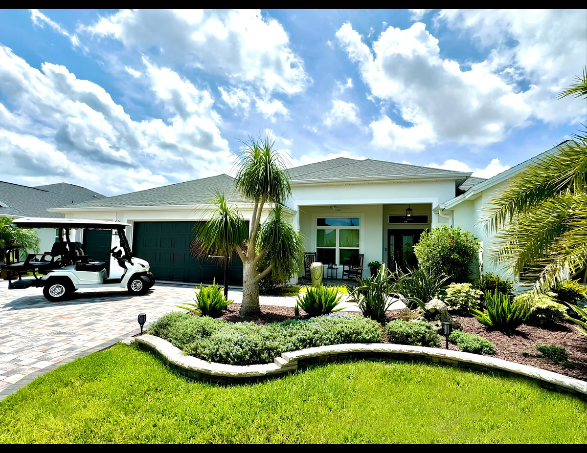 South Florida home with golf cart